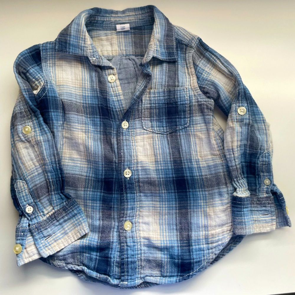Gap blue plaid button up 3T